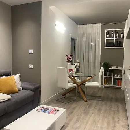 Lägenhet Culture House, Moderno A 2 Min Dal Trenino Rosso *