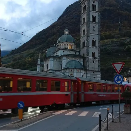 Culture House, Moderno A 2 Min Dal Trenino Rosso Lägenhet Tirano