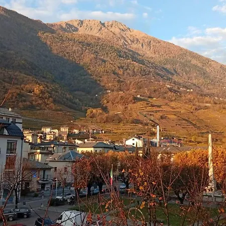 Culture House, Moderno A 2 Min Dal Trenino Rosso Lägenhet Tirano