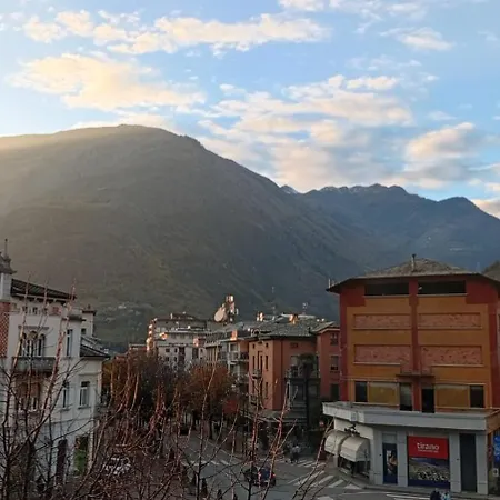 Culture House, Moderno A 2 Min Dal Trenino Rosso *